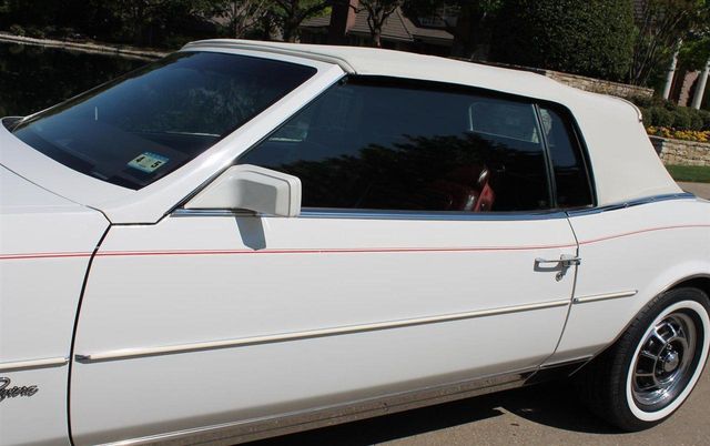 1982 Buick Riviera Base Trim - 12065764 - 10