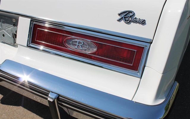 1982 Buick Riviera Base Trim - 12065764 - 21