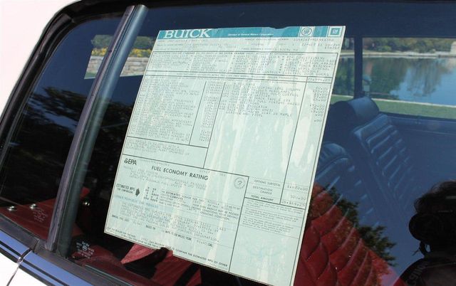 1982 Buick Riviera Base Trim - 12065764 - 27