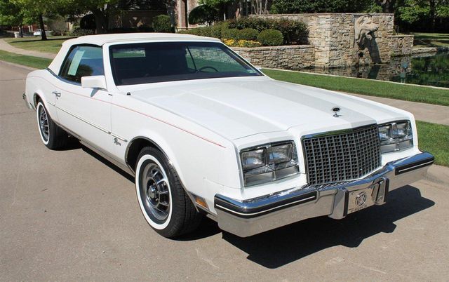 1982 Buick Riviera Base Trim - 12065764 - 31