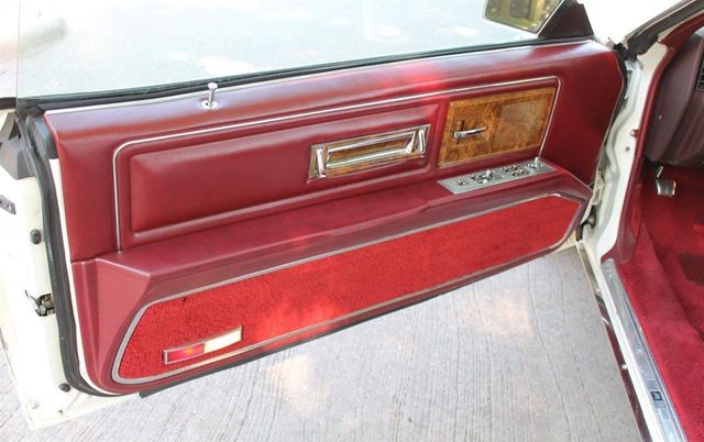 1982 Buick Riviera Base Trim - 12065764 - 34