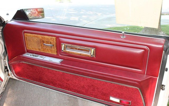 1982 Buick Riviera Base Trim - 12065764 - 44