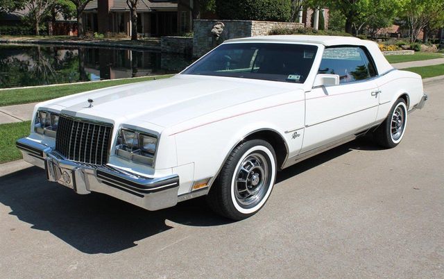 1982 Buick Riviera Base Trim - 12065764 - 4