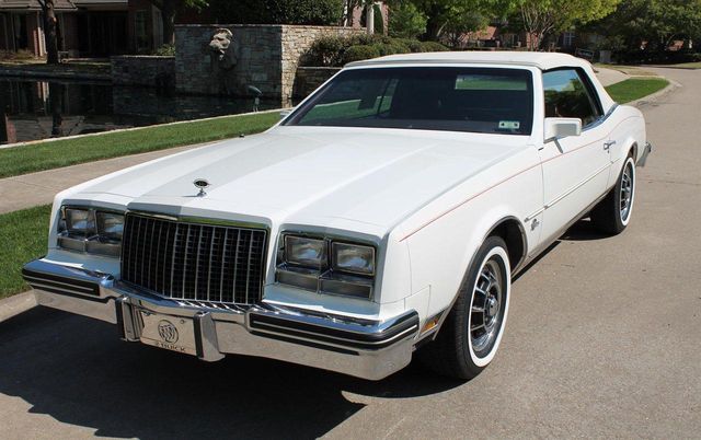 1982 Buick Riviera Base Trim - 12065764 - 5