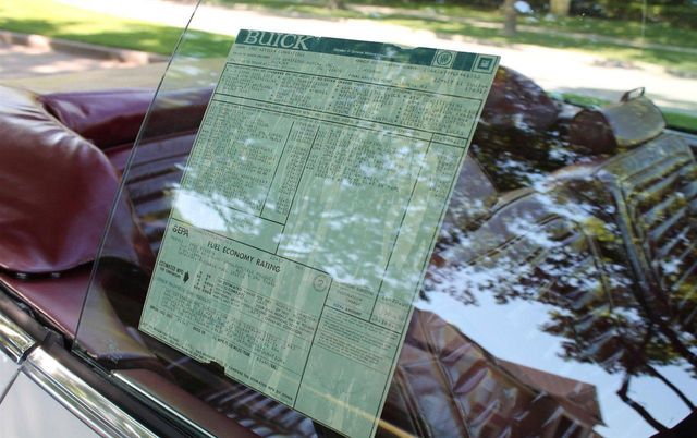 1982 Buick Riviera Base Trim - 12065764 - 65