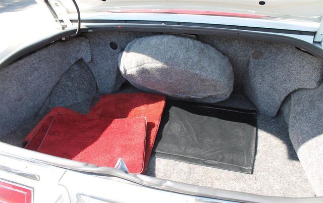 1982 Buick Riviera Base Trim - 12065764 - 73