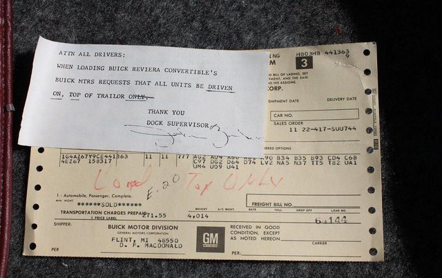 1982 Buick Riviera Base Trim - 12065764 - 86