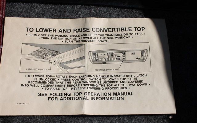 1982 Buick Riviera Base Trim - 12065764 - 89