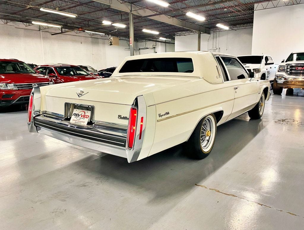 1982 Cadillac DeVille d'Elegance - 22542273 - 5