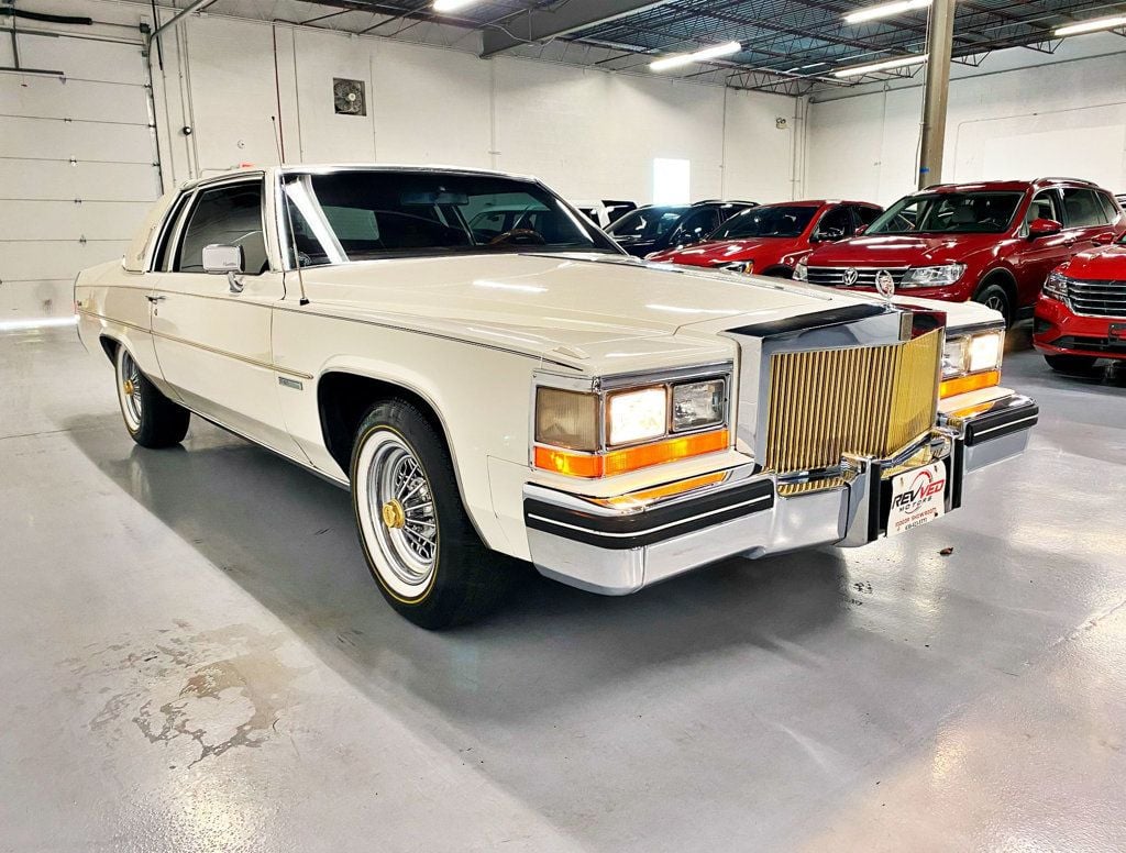 1982 Cadillac DeVille d'Elegance - 22542273 - 6