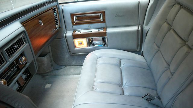 1982 Cadillac Fleetwood Brougham - 15409734 - 33