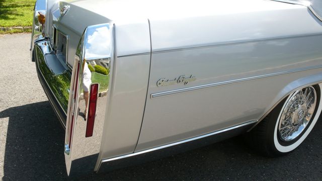 1982 Cadillac Fleetwood Brougham - 15409734 - 75