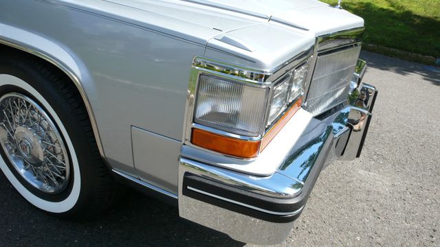 1982 Cadillac Fleetwood Brougham - 15409734 - 86