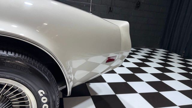 1982 Chevrolet Corvette Collector Edition 2dr Hatchback - 22903340 - 28