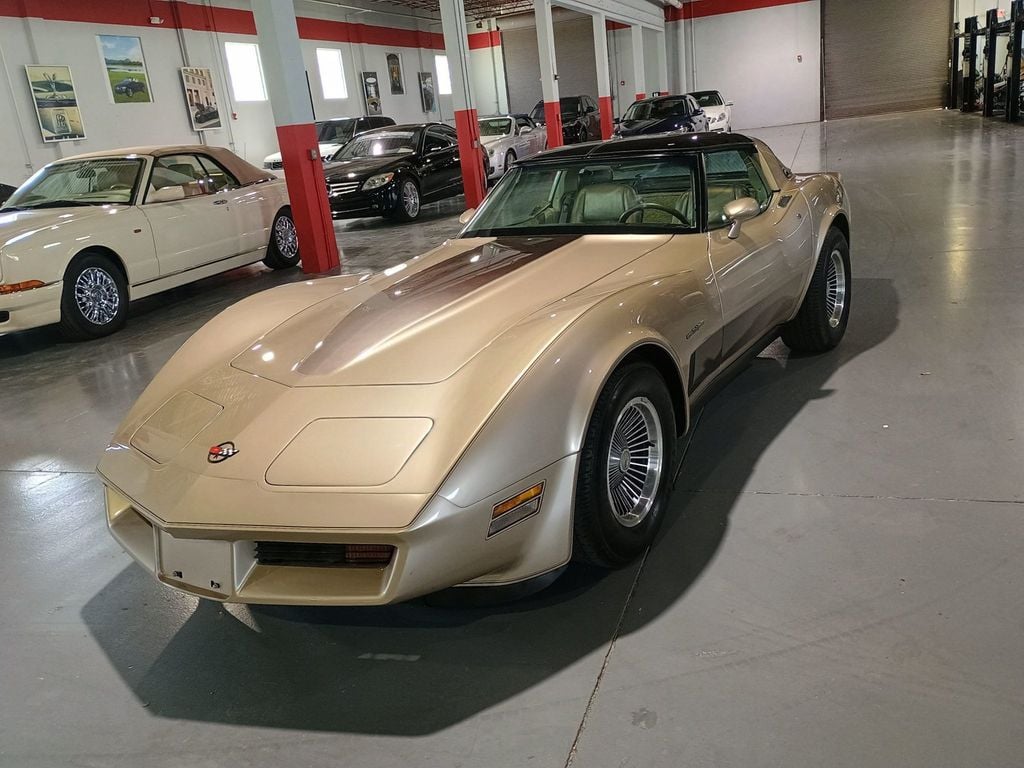 1982 Chevrolet Corvette Collector Edition Clean Carfax - 23067804 - 0