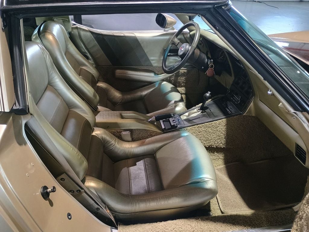 1982 Chevrolet Corvette Collector Edition Clean Carfax - 23067804 - 41