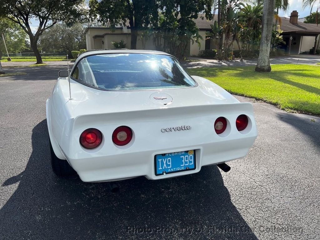 1982 Chevrolet Corvette Coupe T-Top Automatic - 21365604 - 16