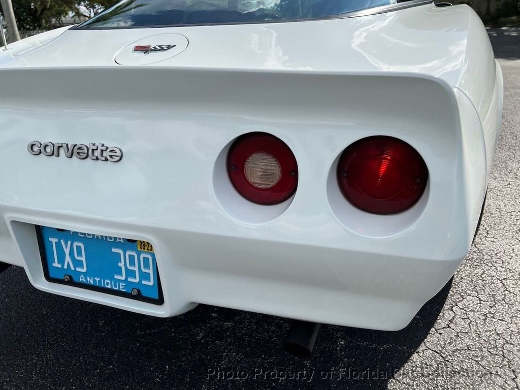 1982 Chevrolet Corvette Coupe T-Top Automatic - 21365604 - 41