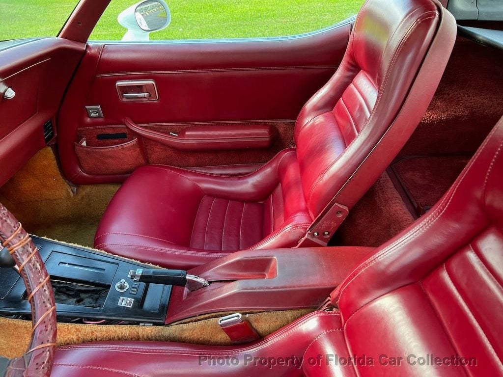 1982 Chevrolet Corvette Coupe T-Top Automatic - 21365604 - 52