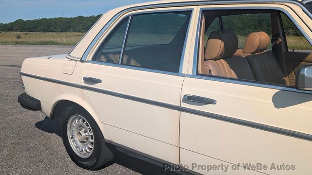 1982 Mercedes-Benz 300 D For Sale - 22863538 - 14