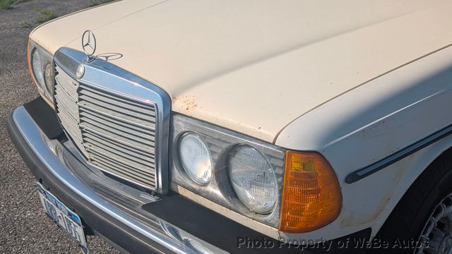 1982 Mercedes-Benz 300 D For Sale - 22863538 - 25