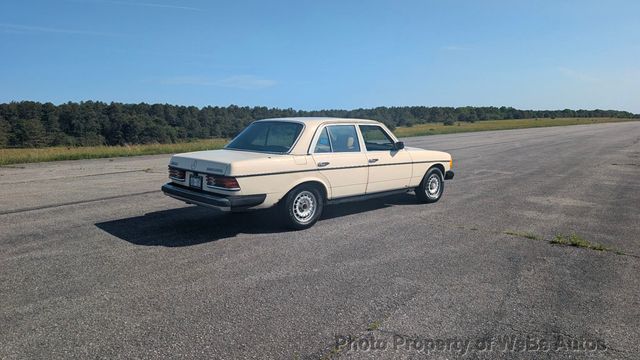 1982 Mercedes-Benz 300 D For Sale - 22863538 - 3