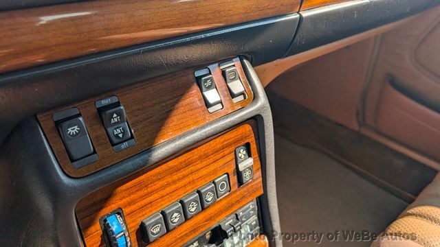 1982 Mercedes-Benz 300 D For Sale - 22863538 - 53