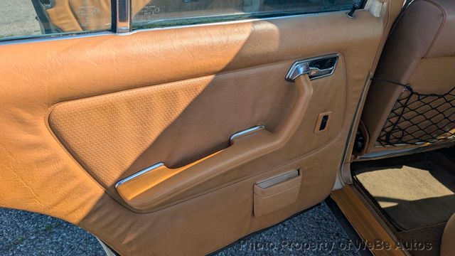 1982 Mercedes-Benz 300 D For Sale - 22863538 - 64