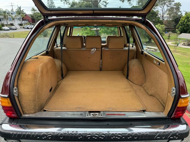 1982 Mercedes-Benz 300TD Wagon  - 22165847 - 22