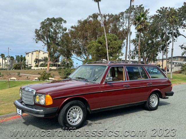 1982 Mercedes-Benz 300TD Wagon  - 22165847 - 8