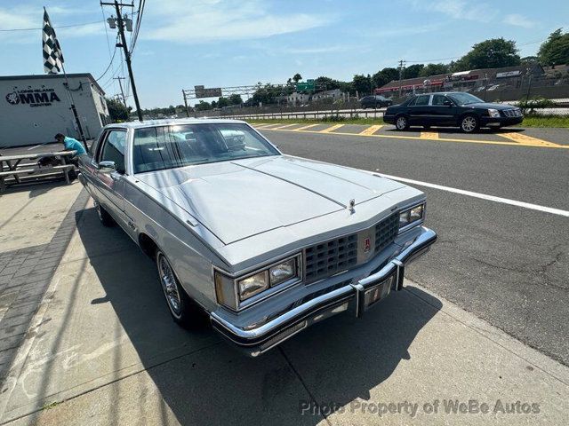 1982 Oldsmobile 98 2dr Coupe Regency - 22488514 - 10