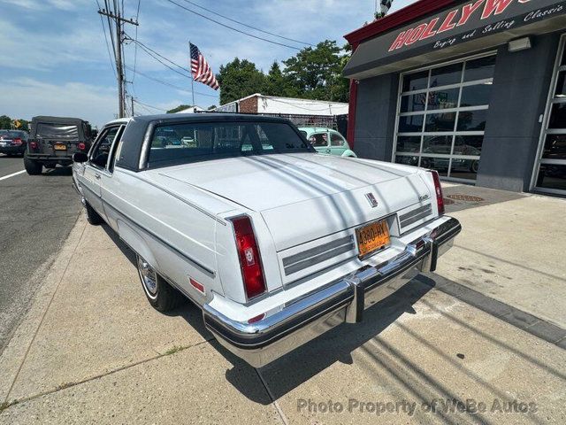 1982 Oldsmobile 98 2dr Coupe Regency - 22488514 - 20