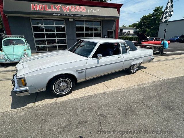 1982 Oldsmobile 98 2dr Coupe Regency - 22488514 - 2