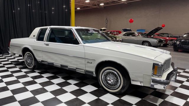 1982 Oldsmobile Delta 88 Base 2dr Coupe - 22982700 - 17