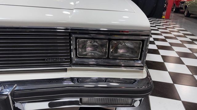 1982 Oldsmobile Delta 88 Base 2dr Coupe - 22982700 - 23