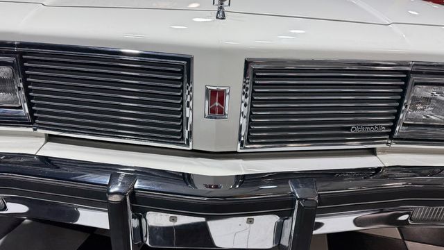 1982 Oldsmobile Delta 88 ONLY 8,927 ORIGINAL MILES - ONLY 2 OWNERS - 22982700 - 20