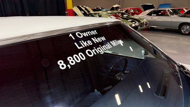 1982 Oldsmobile Delta 88 ONLY 8,927 ORIGINAL MILES - ONLY 2 OWNERS - 22982700 - 33