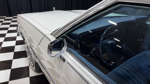 1982 Oldsmobile Delta 88 ONLY 8,927 ORIGINAL MILES - ONLY 2 OWNERS - 22982700 - 44