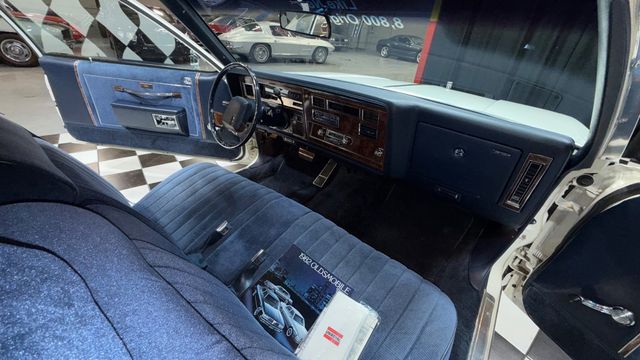 1982 Oldsmobile Delta 88 ONLY 8,927 ORIGINAL MILES - ONLY 2 OWNERS - 22982700 - 54