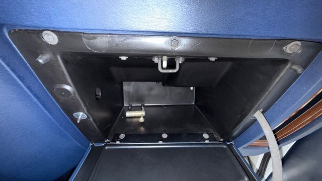 1982 Oldsmobile Delta 88 ONLY 8,927 ORIGINAL MILES - ONLY 2 OWNERS - 22982700 - 65