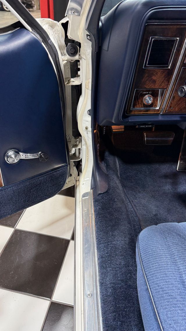 1982 Oldsmobile Delta 88 ONLY 8,927 ORIGINAL MILES - ONLY 2 OWNERS - 22982700 - 66