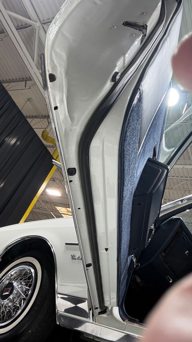 1982 Oldsmobile Delta 88 ONLY 8,927 ORIGINAL MILES - ONLY 2 OWNERS - 22982700 - 71