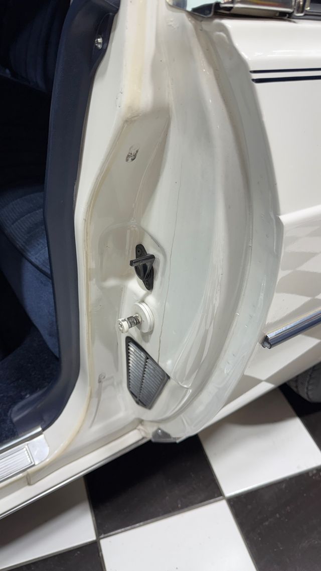 1982 Oldsmobile Delta 88 ONLY 8,927 ORIGINAL MILES - ONLY 2 OWNERS - 22982700 - 74