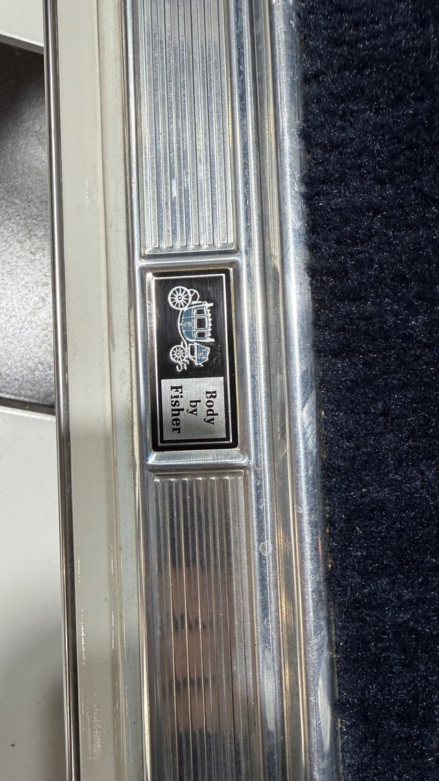 1982 Oldsmobile Delta 88 ONLY 8,927 ORIGINAL MILES - ONLY 2 OWNERS - 22982700 - 75