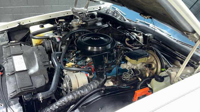 1982 Oldsmobile Delta 88 ONLY 8,927 ORIGINAL MILES - ONLY 2 OWNERS - 22982700 - 83