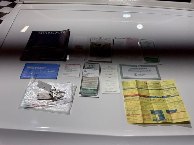 1982 Oldsmobile Delta 88 ONLY 8,927 ORIGINAL MILES - ONLY 2 OWNERS - 22982700 - 93