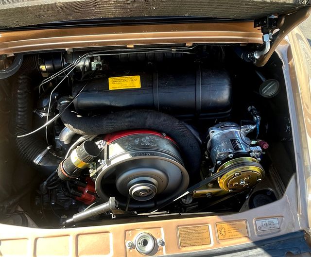 1982 Porsche 911 SC Targa  - 22979586 - 3