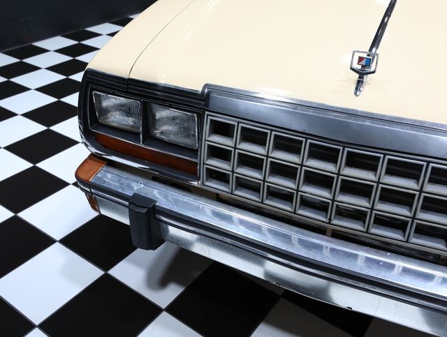 1983 AMC Eagle 30 Wagon - 5 Speed - 23007996 - 12