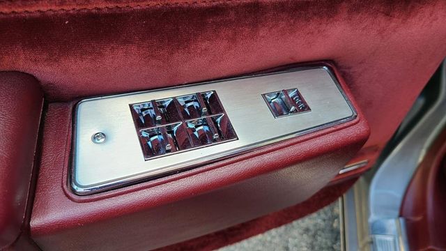 1983 Buick LeSabre Limited - 20906643 - 22