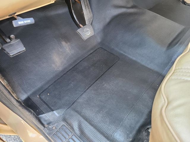 1983 Chevrolet C10  - 21390876 - 15